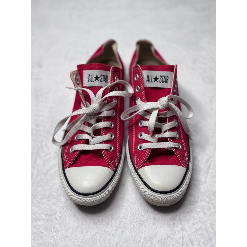 Converse Chuck Taylor All Star Low Mens 9 Womens 11 Red Canvas Sneakers M9696